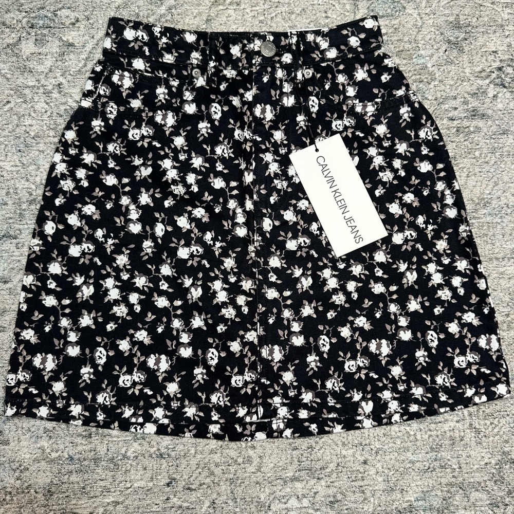 🆕Calvin Klein Jeans American Classics High Rise Mini Skirt Size 24 - Picture 2 of 4